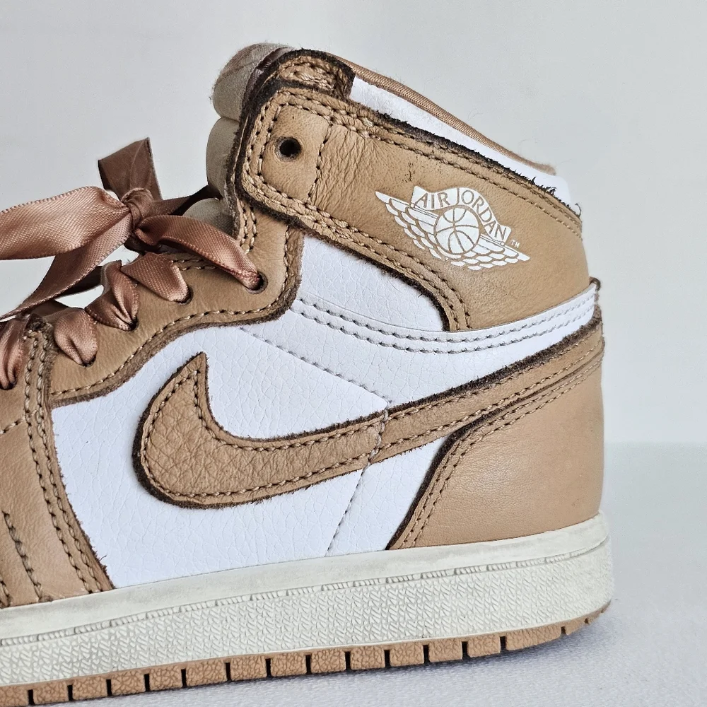Nike Air Jordan 1 Retro High OG "Praline" Size 13C – High-Top Sneakers - Picture 9 of 13